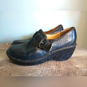 Born Chunky Mary Jane Clogs Womens 9 Black Buckle Dark Academia Goth